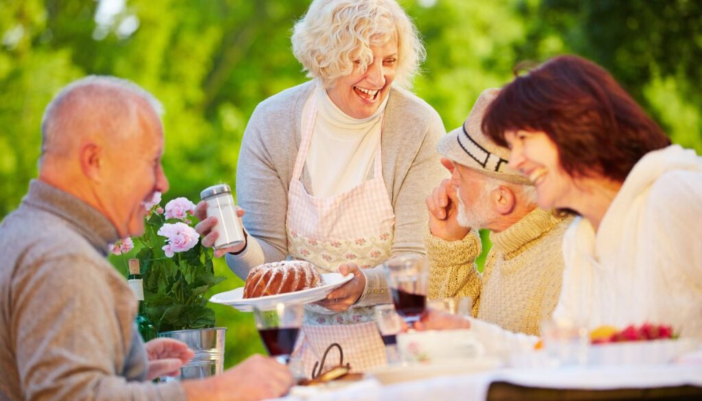 Unique Ideas for a Retirement Cake